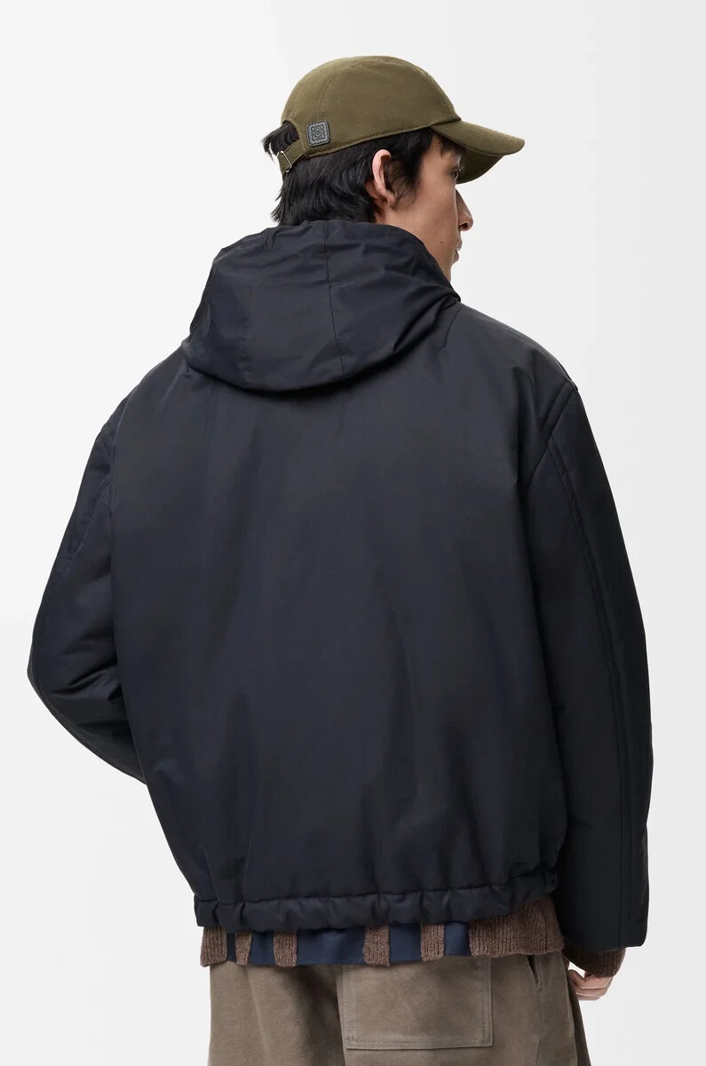 chaqueta acolchada en algodón técnico azul marino