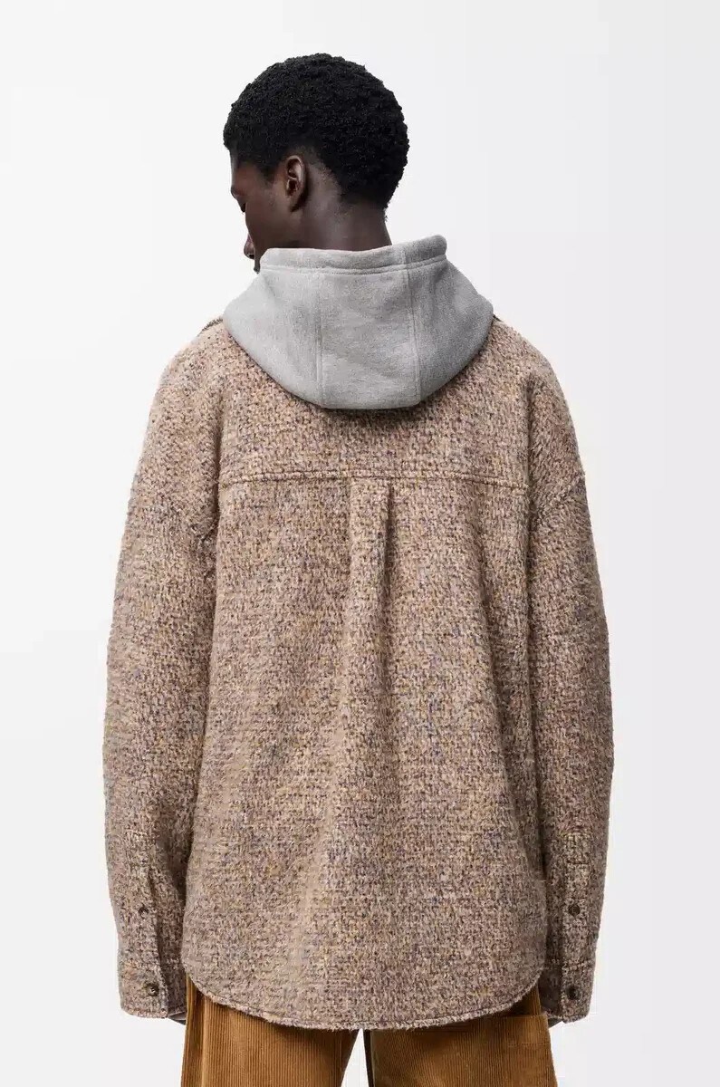 sobrecamisa en mezcla de lana y llama beigeazul melange