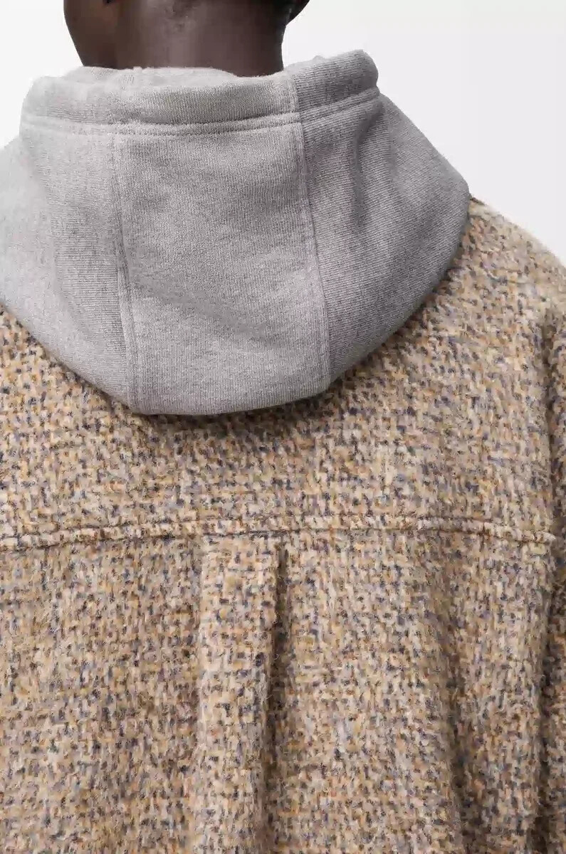 sobrecamisa en mezcla de lana y llama beigeazul melange