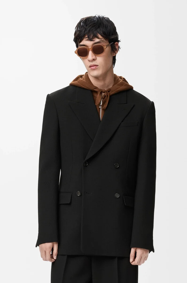 chaqueta cruzada de lana negra