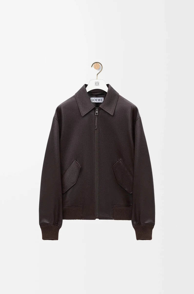 chaqueta de aviador en piel de ciervo color sangre de buey