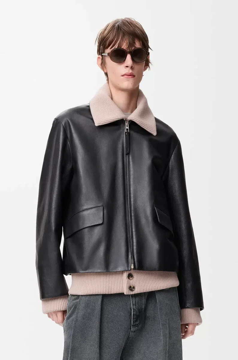 chaqueta en piel de búfalo napa negra