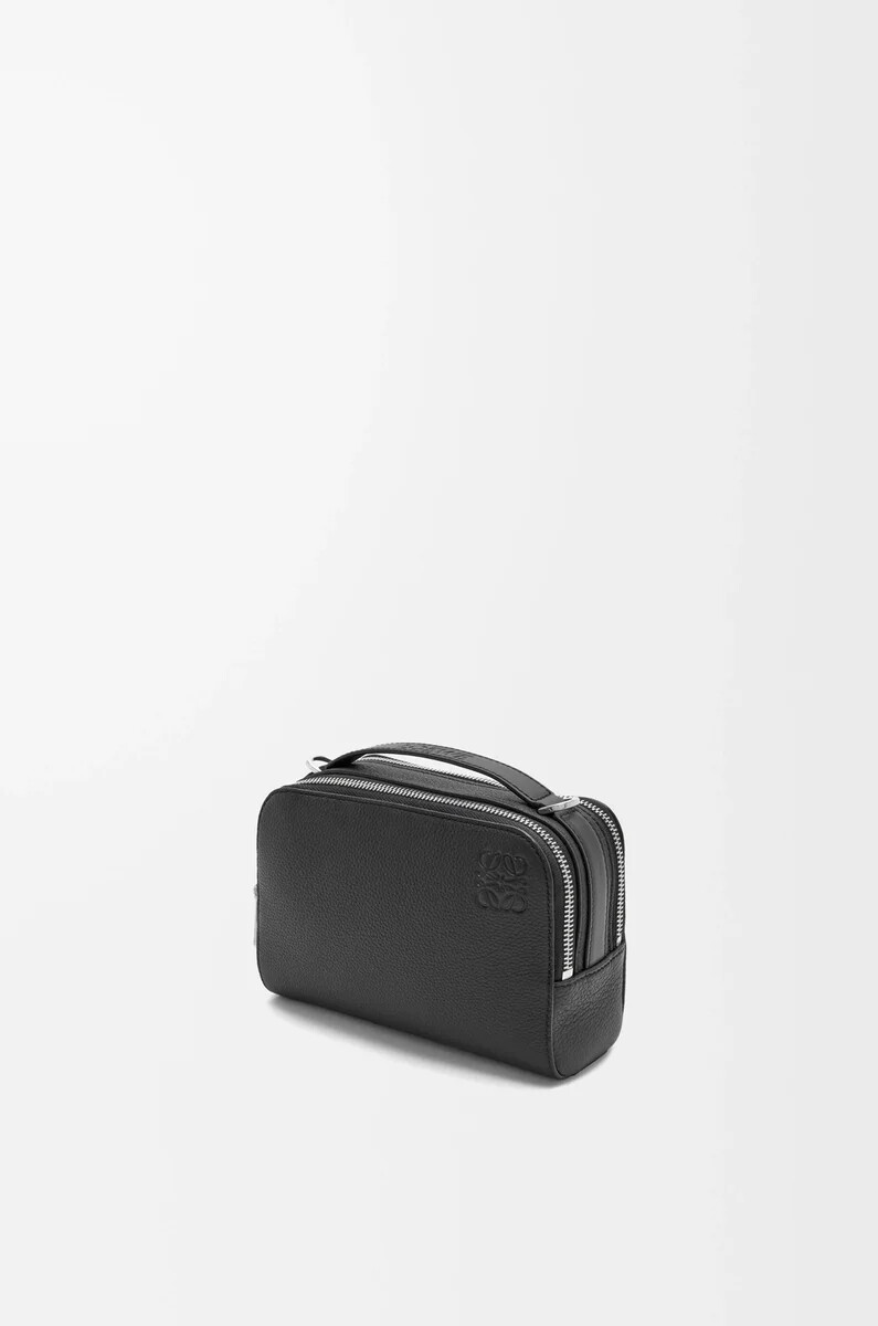 mini bolso bandolera para cámara en piel de becerro granulada suave negro
