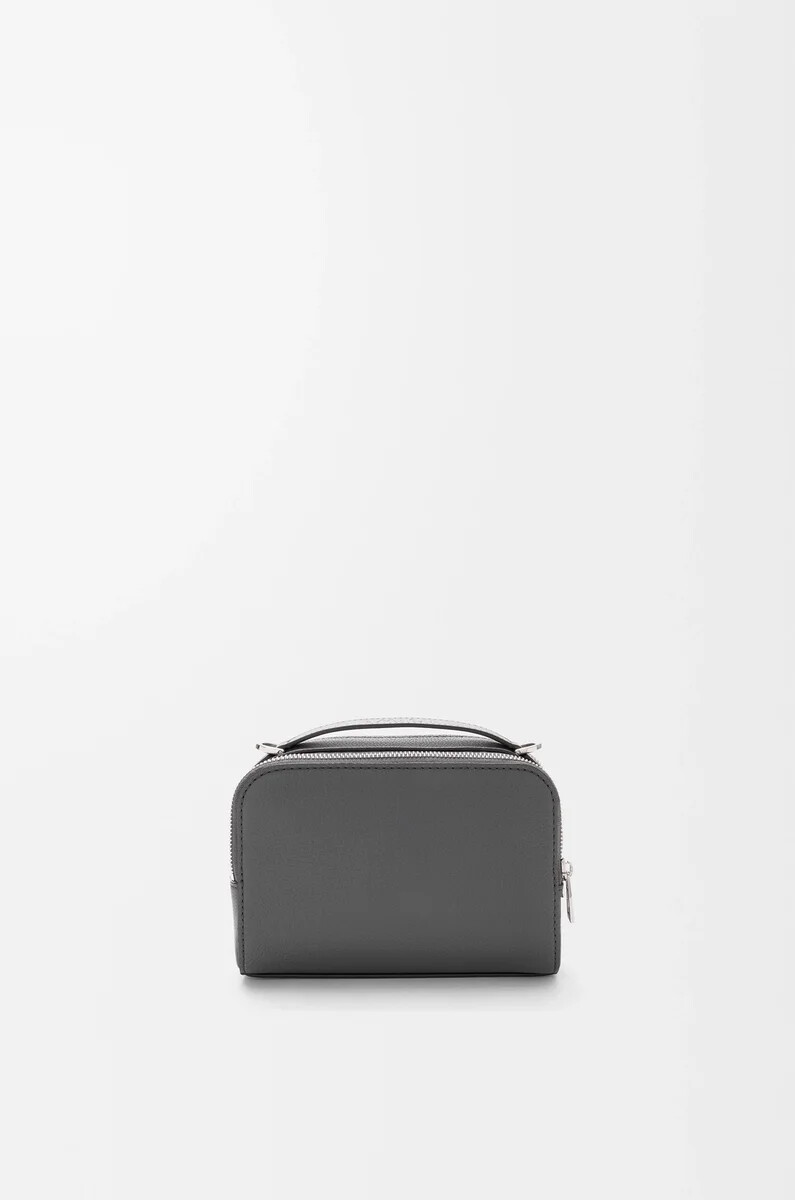 mini bolso bandolera para cámara en suave piel de becerro granulada color antracita
