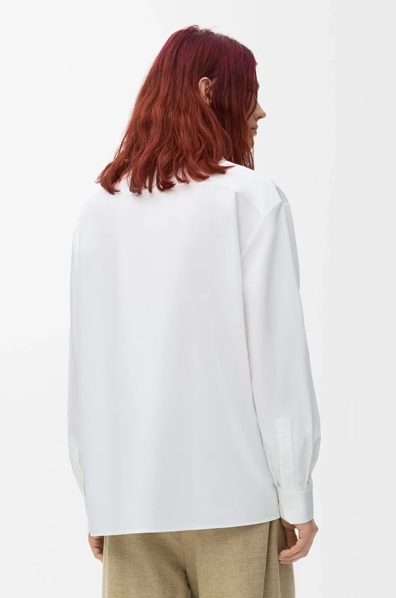 camisa anagrama en algodón blanco