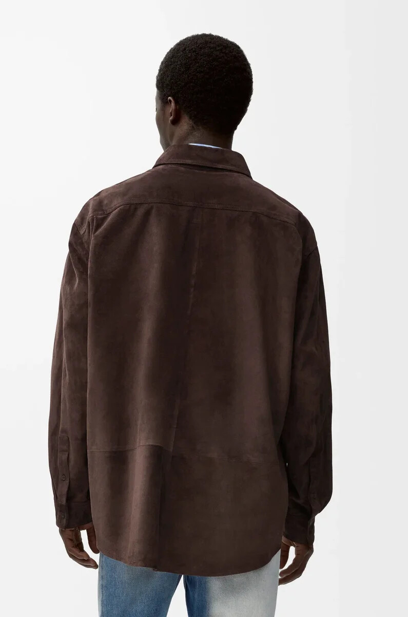 sobrecamisa de piel de becerro ante color marrón oscuro