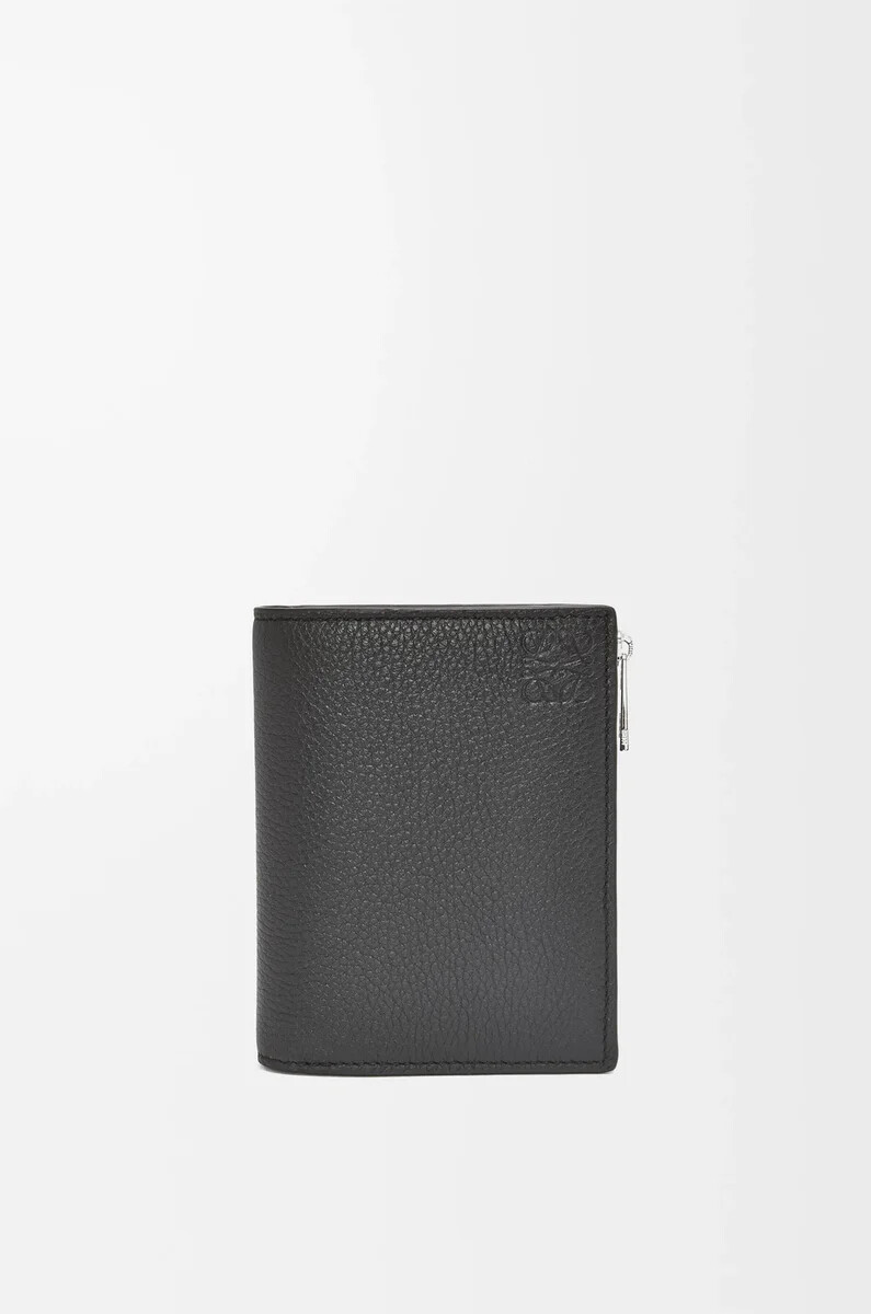 cartera compacta y delgada en piel de becerro granulada suave color negro