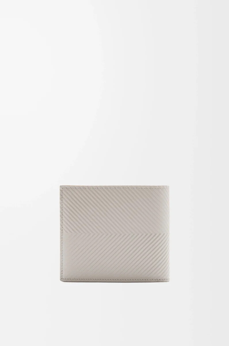 monedero plegable en piel de becerro clásica texturizada color gris concha