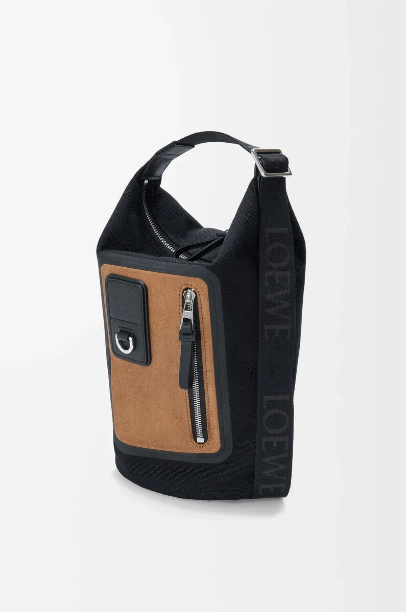 bolso cubo pequeño flex loop de lona y ante negrodorado oscuro