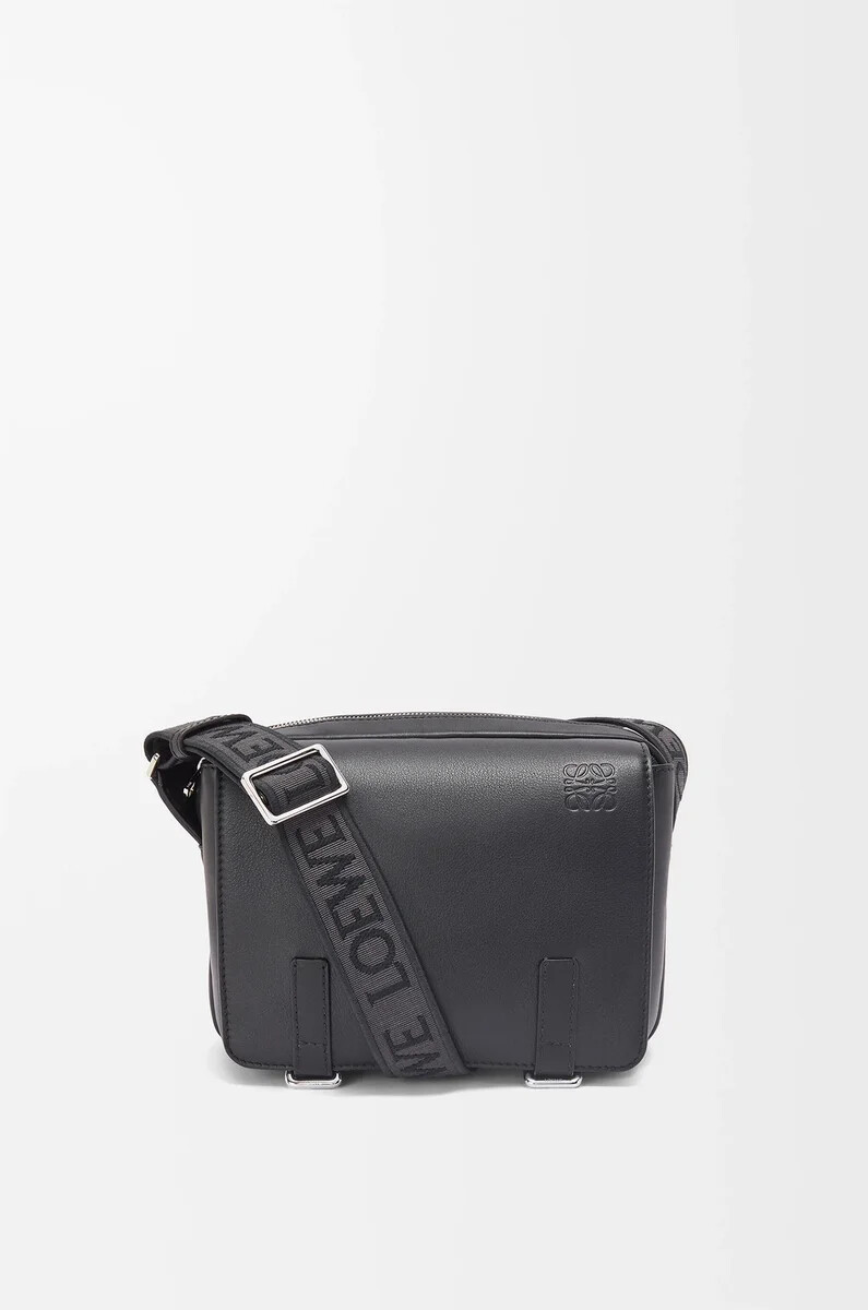 bolso bandolera militar xs de piel de becerro suave y flexible y jacquard negro