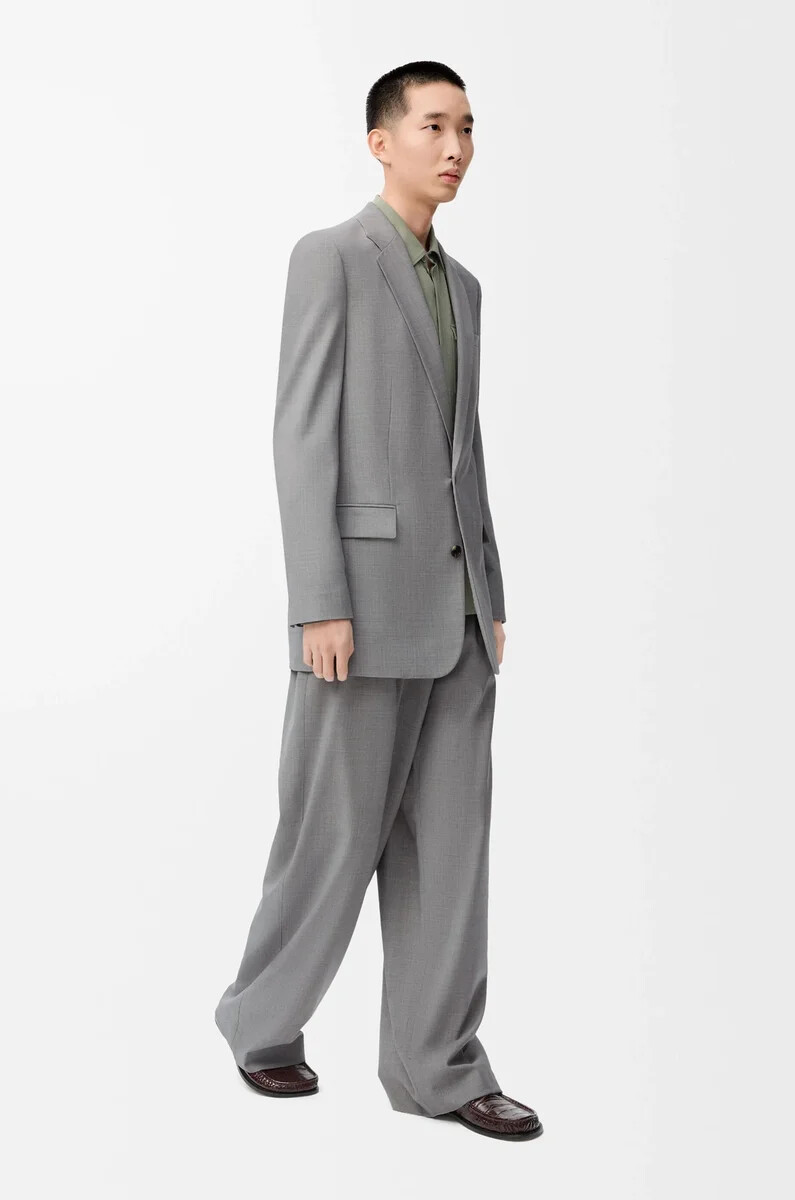 chaqueta de lana gris