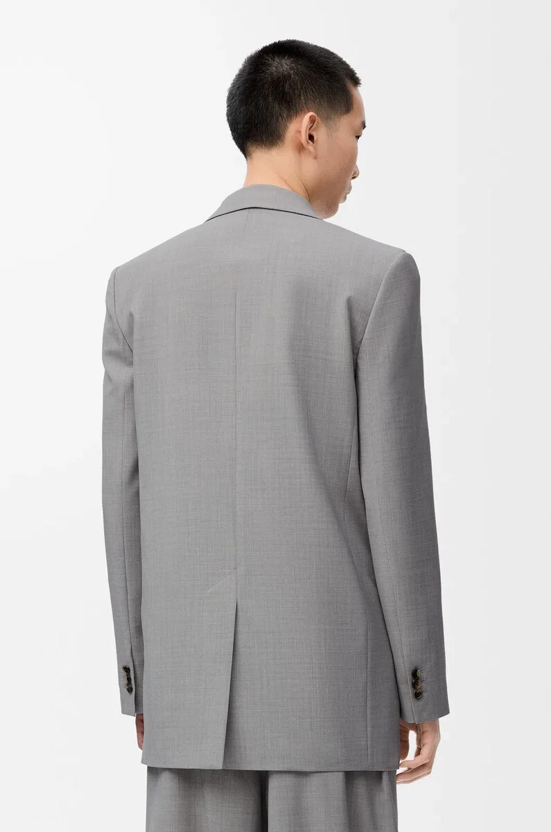 chaqueta de lana gris