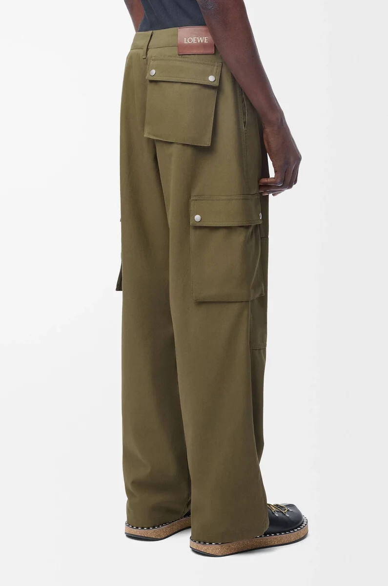 pantalón cargo en algodón verde caqui
