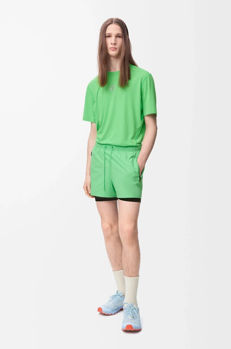 camiseta deportiva de jersey técnico verde