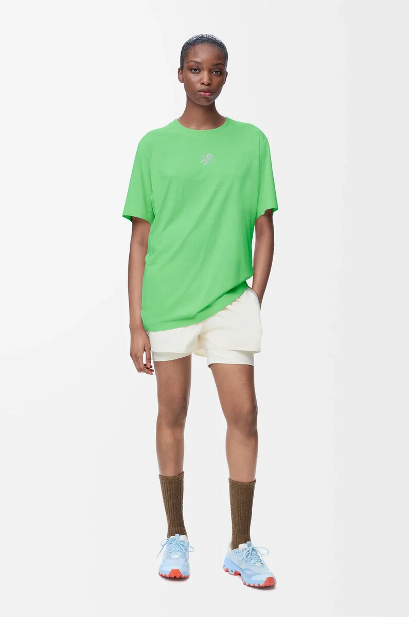 camiseta deportiva de jersey técnico verde