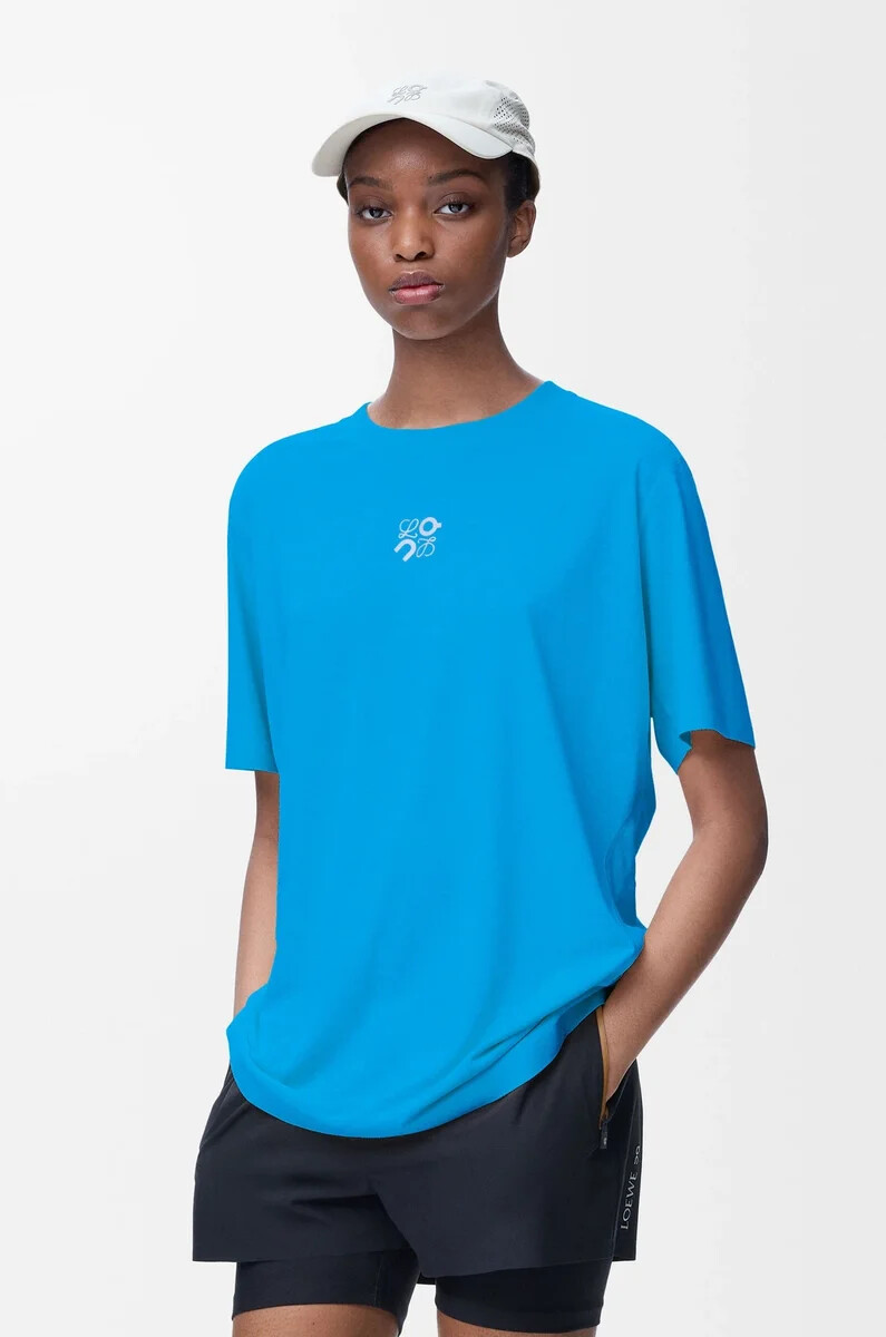 camiseta deportiva de punto técnico azul