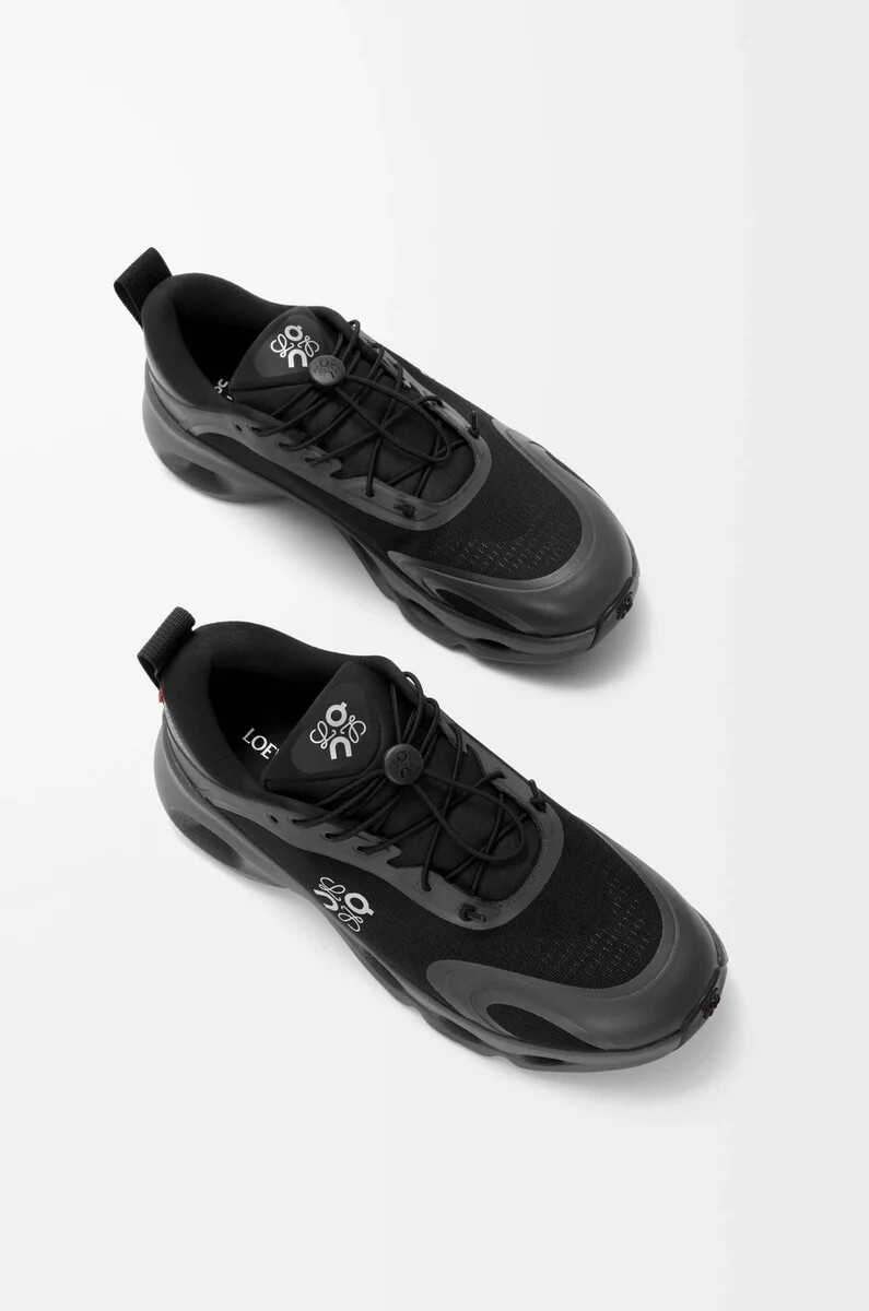 zapatillas cloudsolo negras