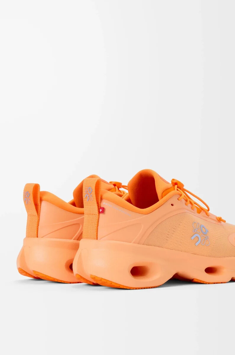 zapatillas cloudsolo naranja