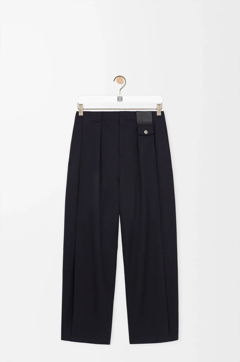 pantalón de lana azul marino oscuro