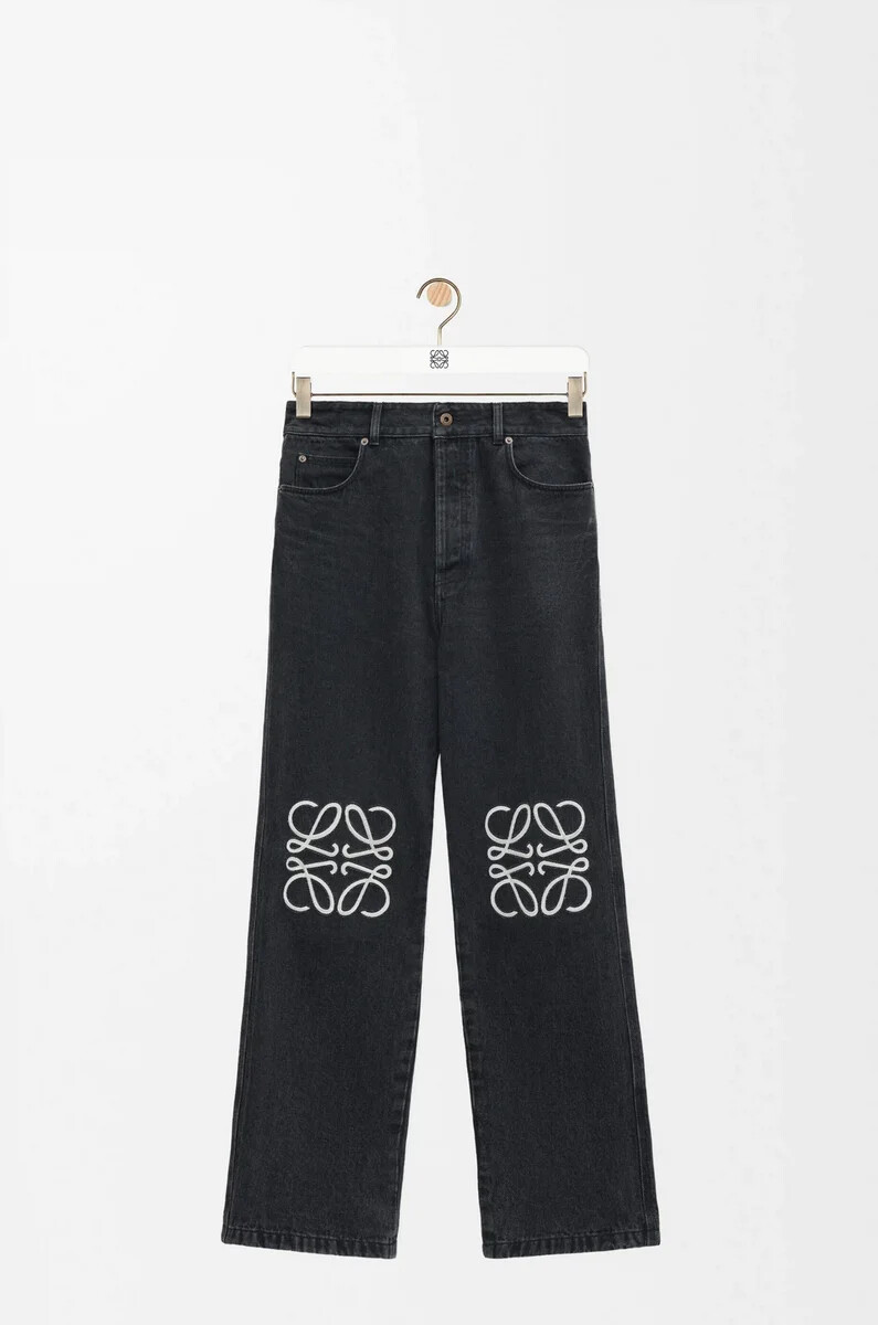 vaqueros holgados con anagrama en denim negro