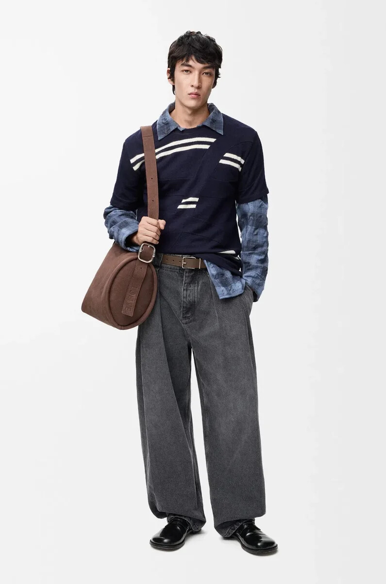 vaqueros en denim negro