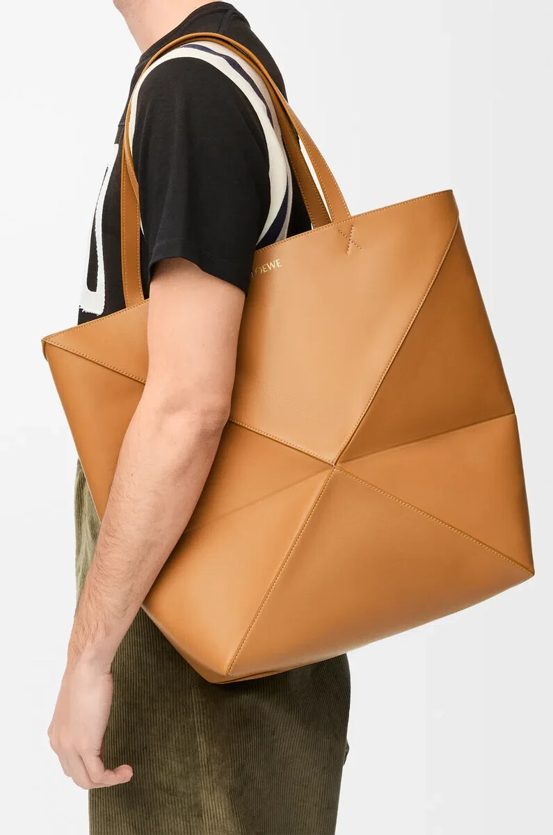 bolso tote plegable puzzle xl en piel de becerro brillante warm desert