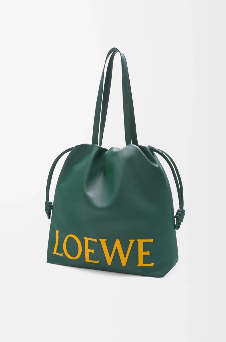 bolso tote con logotipo de flamenco en piel de becerro napa evergreen