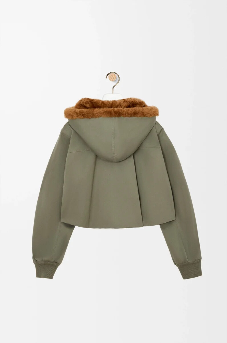 parka corta en algodón verde caqui