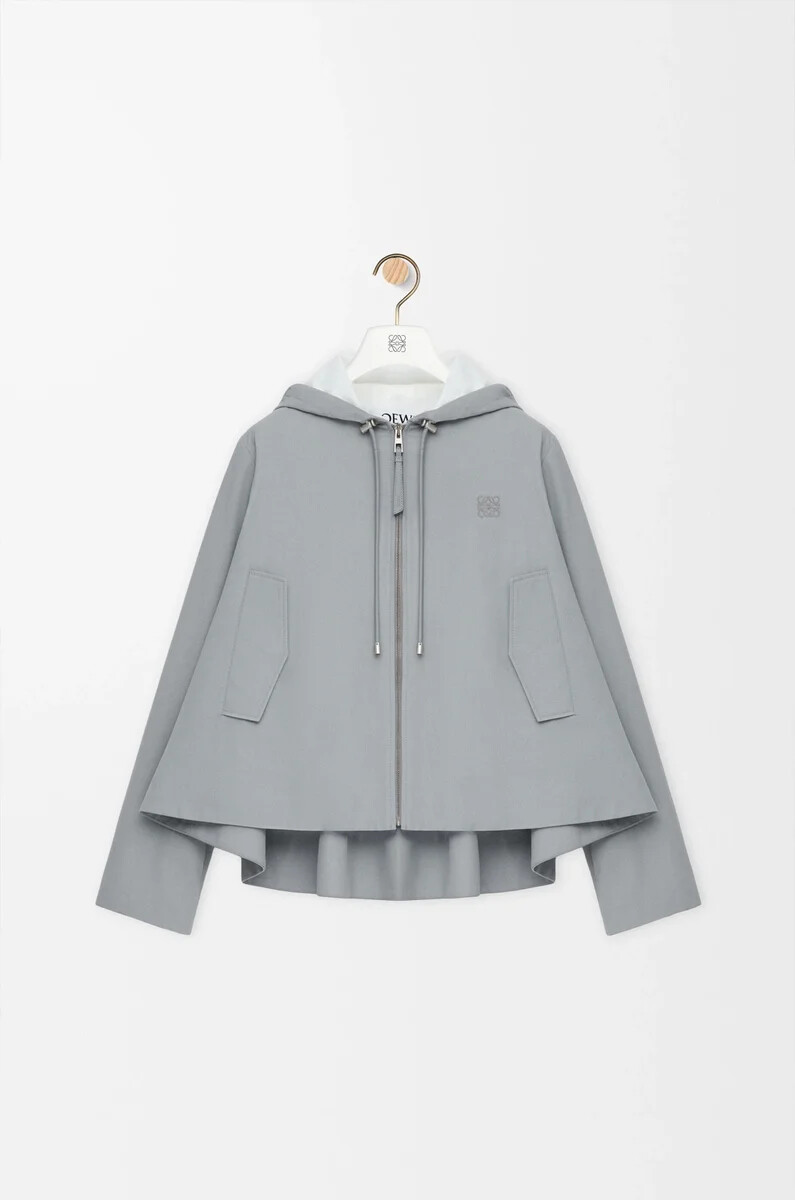 chaqueta con capucha de algodón gris claro
