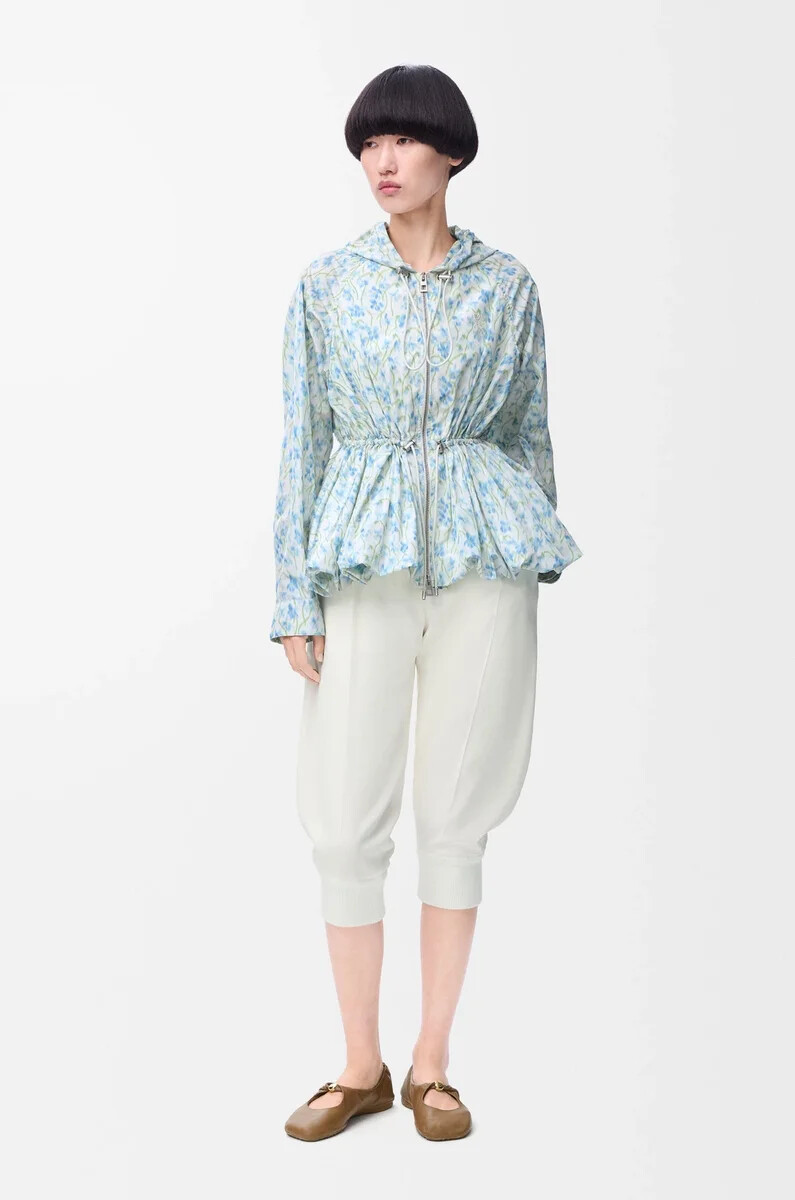 chaqueta con capucha en tafetán de mezcla de seda blancoazul