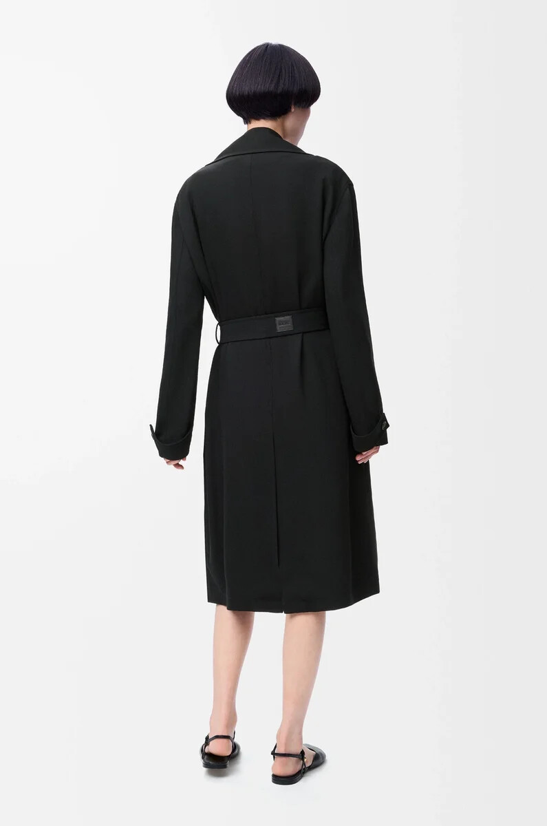 gabardina de viscosa elástica negra