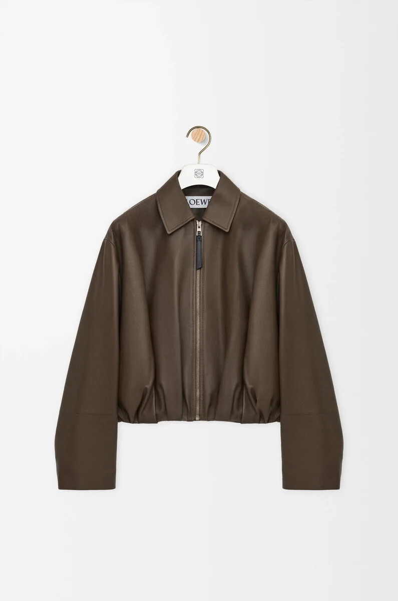 chaqueta drapeada en piel de becerro napa verde oscuro