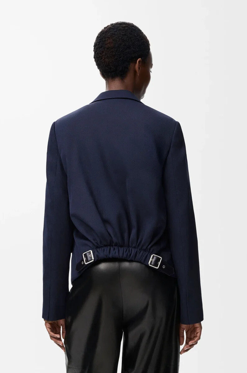 chaqueta sastre de lana azul marino