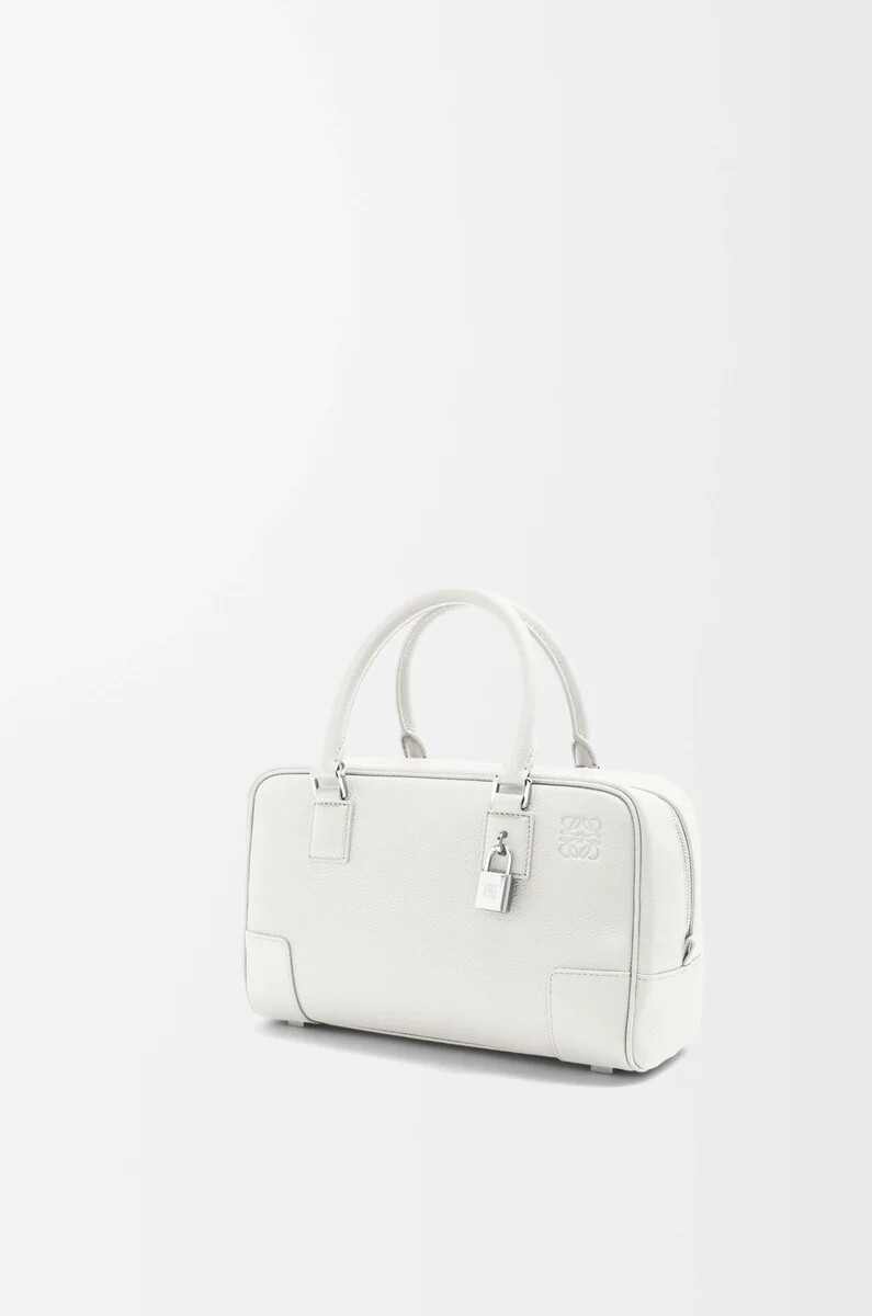 bolso amazona 23 en piel de becerro granulada suave blanco suave