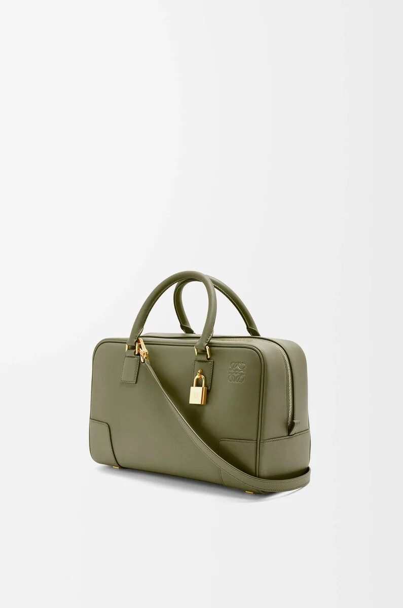 bolso amazona 28 en napa de becerro verde aguacate