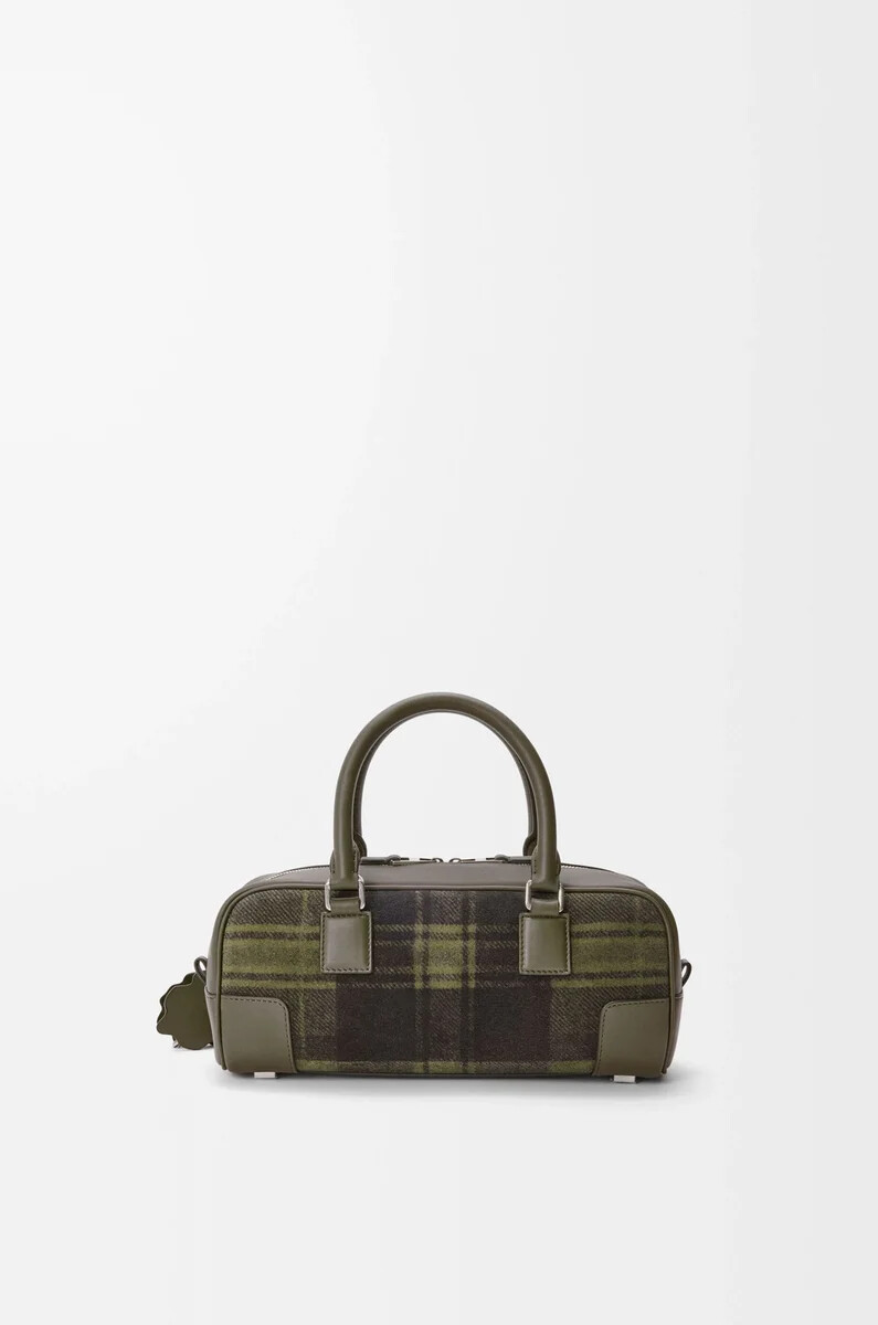 bolso cropped amazona 23 en ante tartán y piel de becerro napa color caquiverde