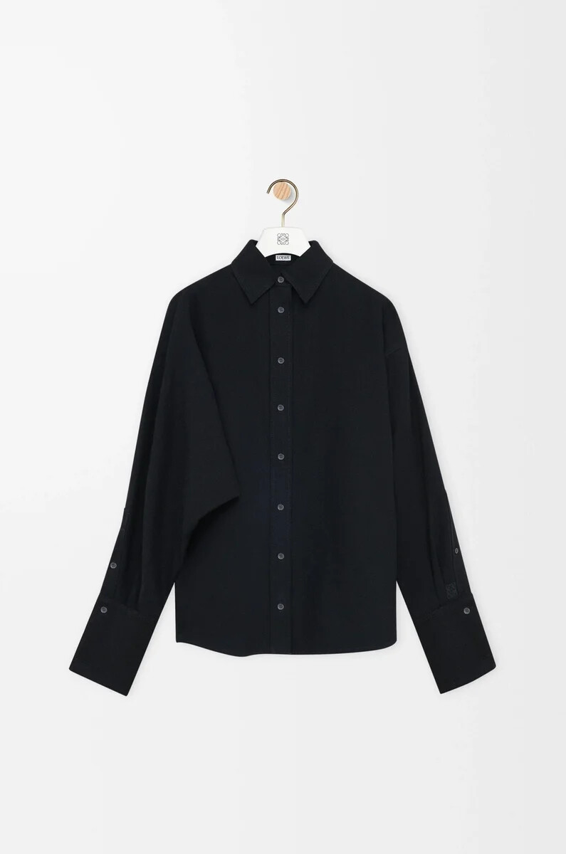 camisa cruzada en denim negro