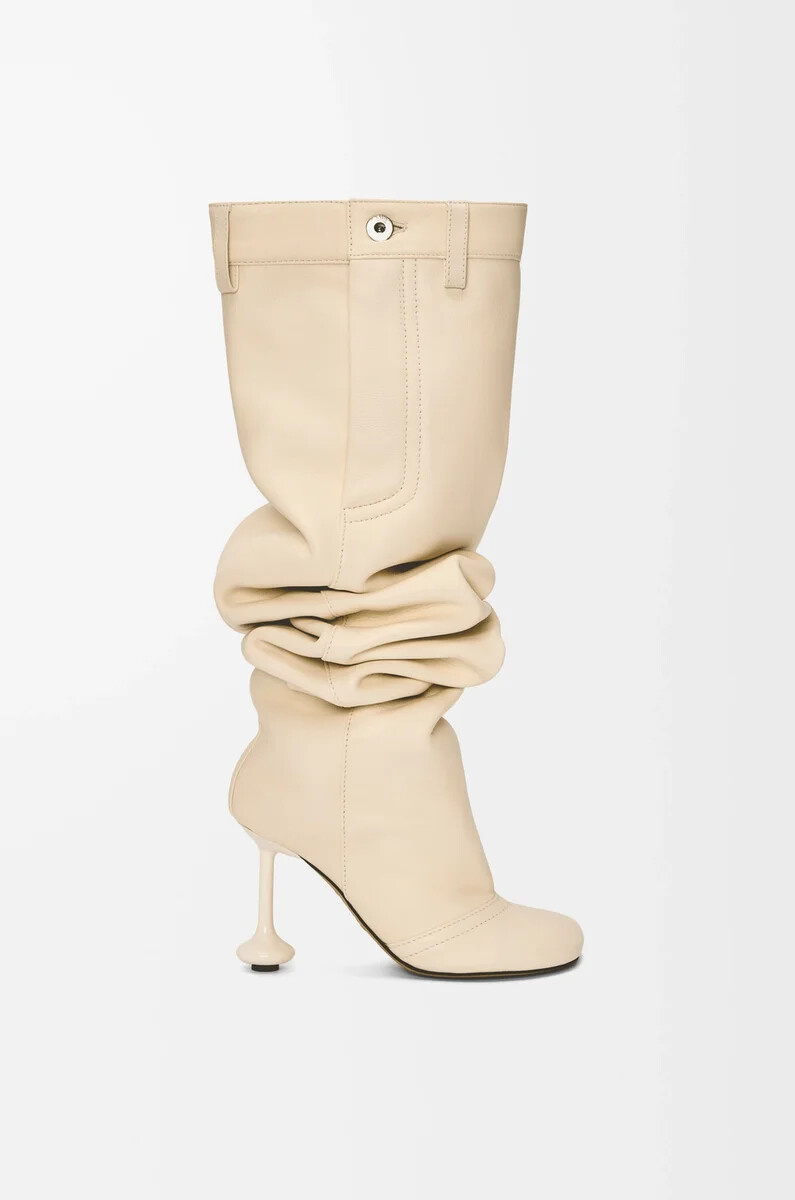 bota por encima de la rodilla toy en piel de cordero napa color avena