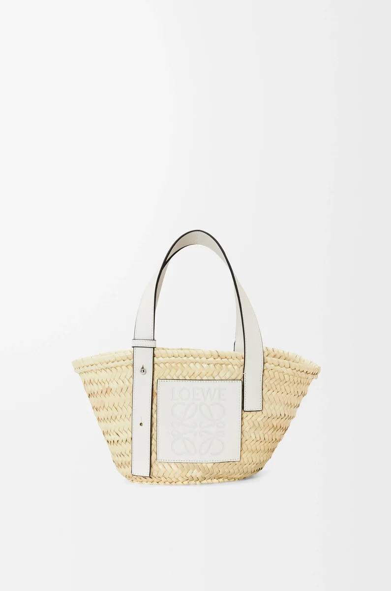 bolso cesta pequeño en hoja de palma y piel de becerro naturalblanco