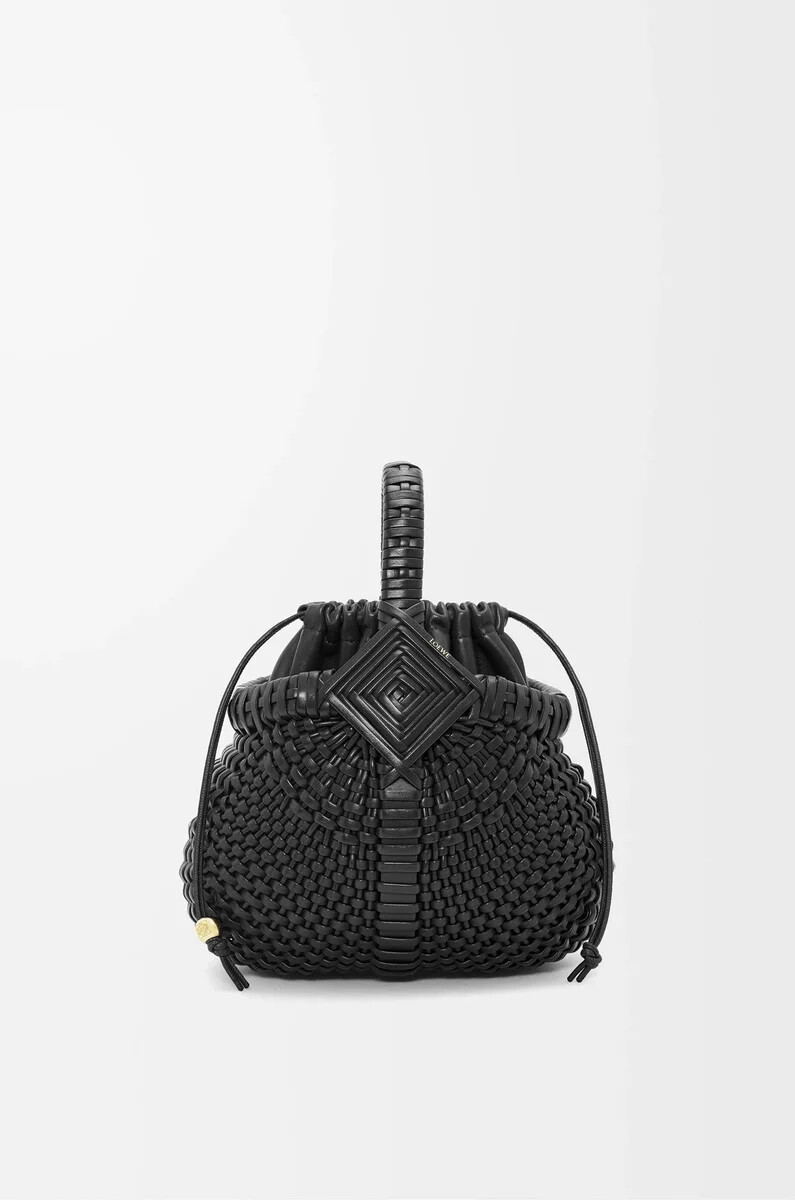 bolso mini diamond round basket en piel de becerro negro