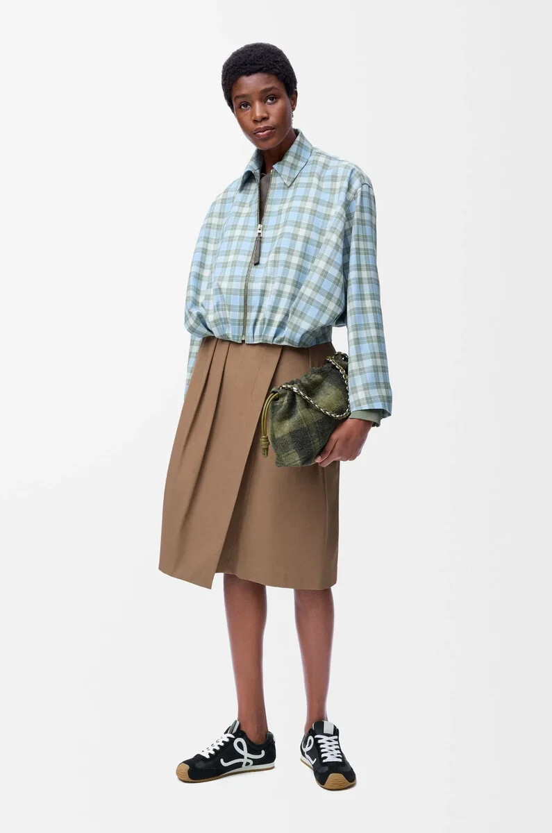 falda cruzada en algodón beige