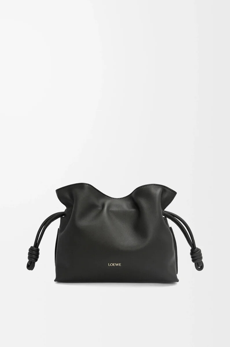 mini clutch flamenco en piel de becerro napa negro