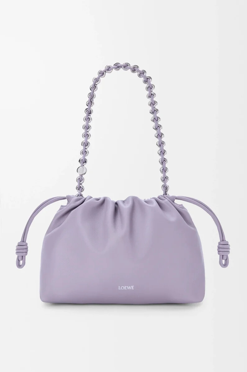 monedero mediano flamenco en suave piel de cordero napa color malva sucio