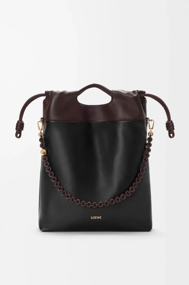 bolso tote flamenco en suave piel de cordero napa negracastaño oscuro