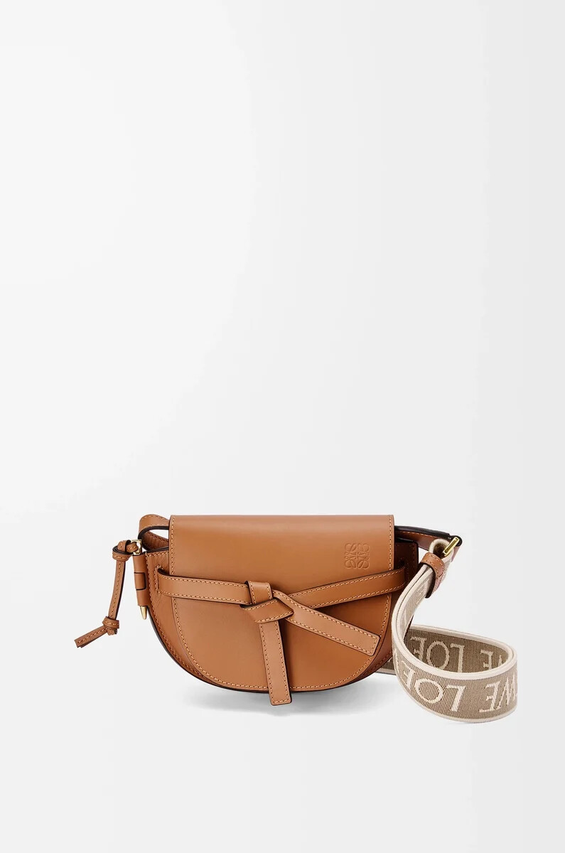bolso mini gate dual en suave piel de becerro y jacquard color tostado