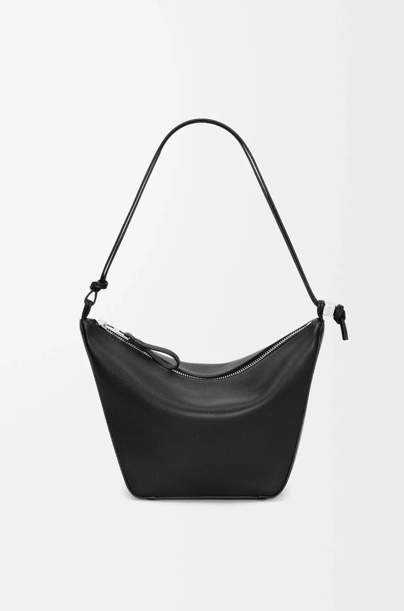 mini hamaca hobo en piel de becerro clásica negra