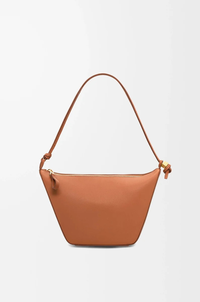 mini hamaca hobo en piel de becerro clásica color tostado