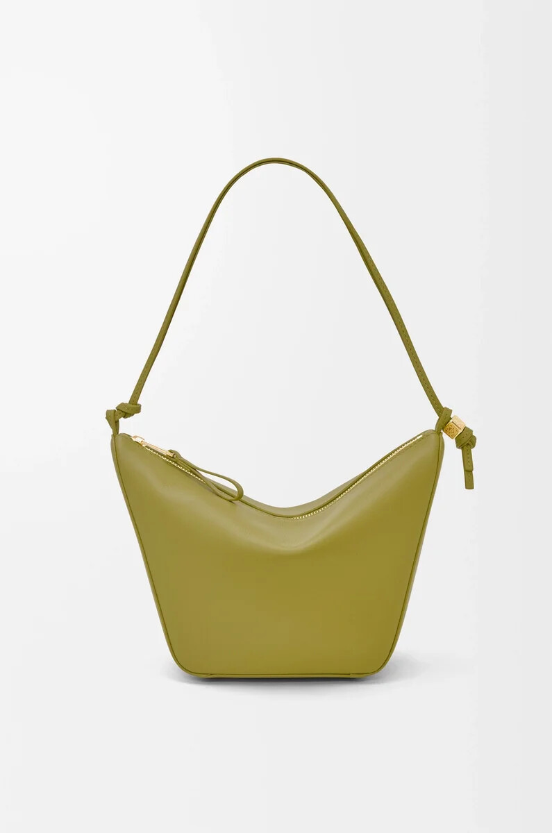 mini hamaca hobo en piel de becerro clásica color musgo claro