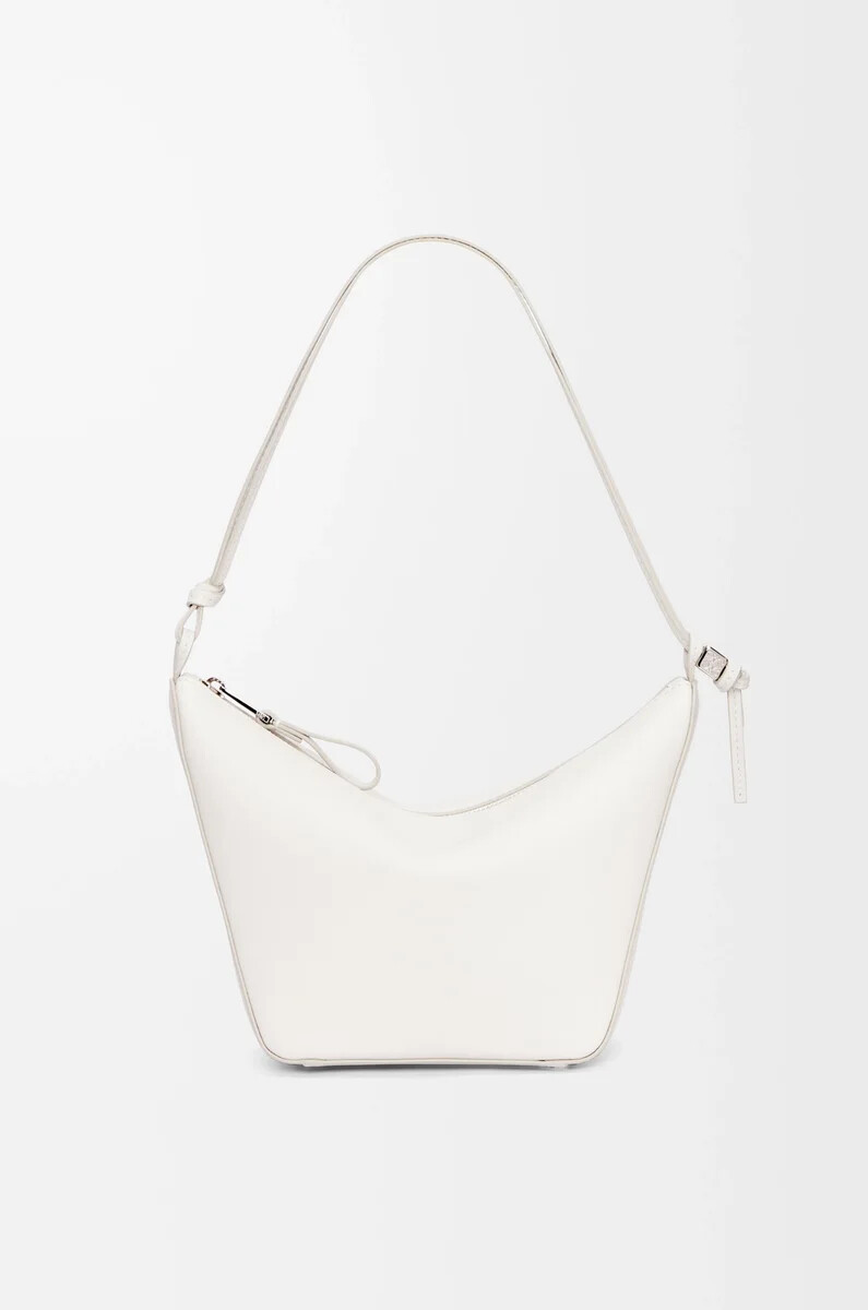 mini hamaca hobo en piel de becerro clásica blanco suave