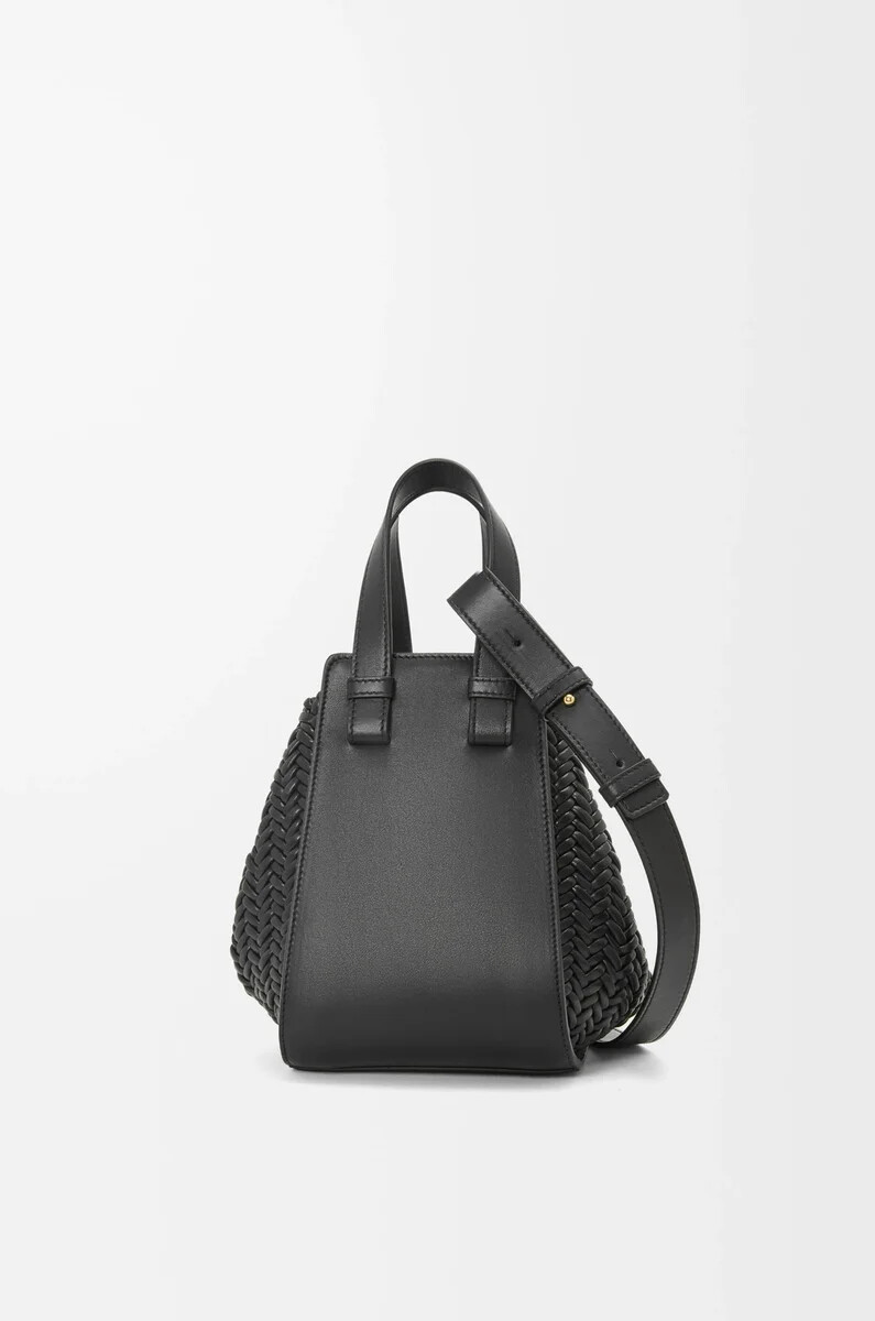 bolsa hamaca compacta de piel de becerro negra